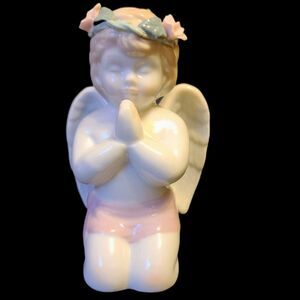 Vintage White Ceramic Praying Kneeling Angel Girl Cherub‎ Rose Wreath Garland